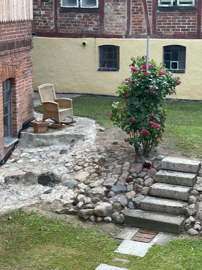 Urlaub In Einer Historischen Wassermuehle An Der Trave Lübeck Buitenkant foto