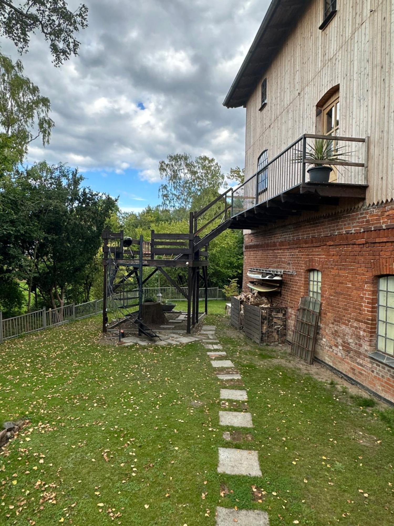 Urlaub In Einer Historischen Wassermuehle An Der Trave Lübeck Buitenkant foto